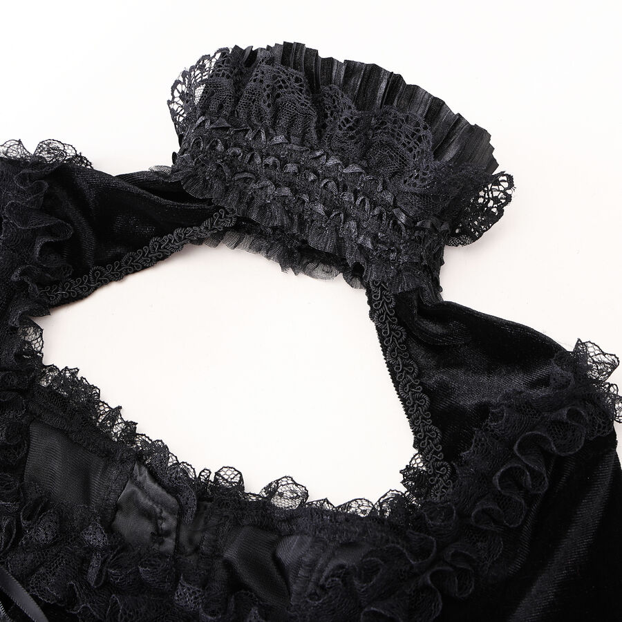 photo n&deg;3 : Haut gothique en velours avec dentelle
