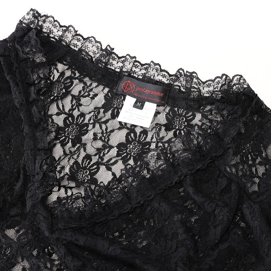 photo n&deg;3 : Bol&eacute;ro gothique en dentelle noire &agrave; manches &eacute;vas&eacute;es