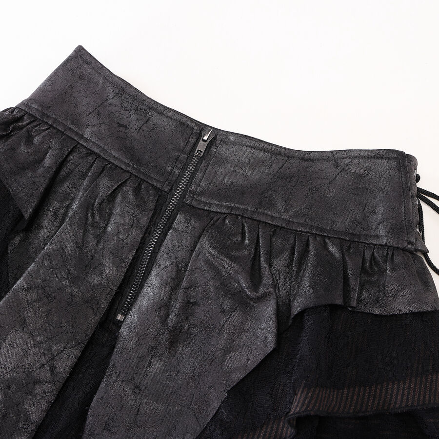 photo n&deg;7 : Jupe steampunk gothique &agrave; volants superpos&eacute;s et ceinture effet cuir - avec dentelle