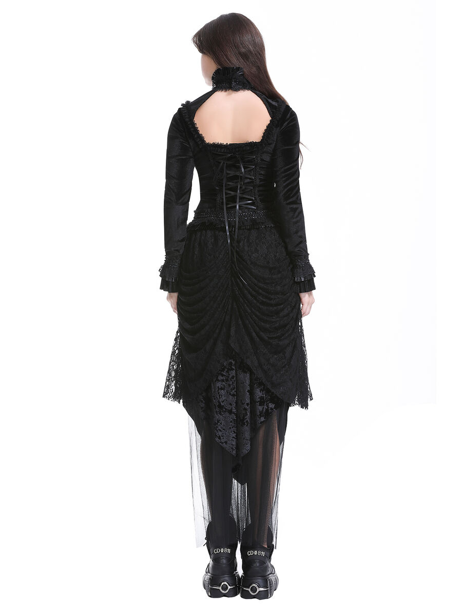 photo n&deg;17 : Haut gothique en velours avec dentelle