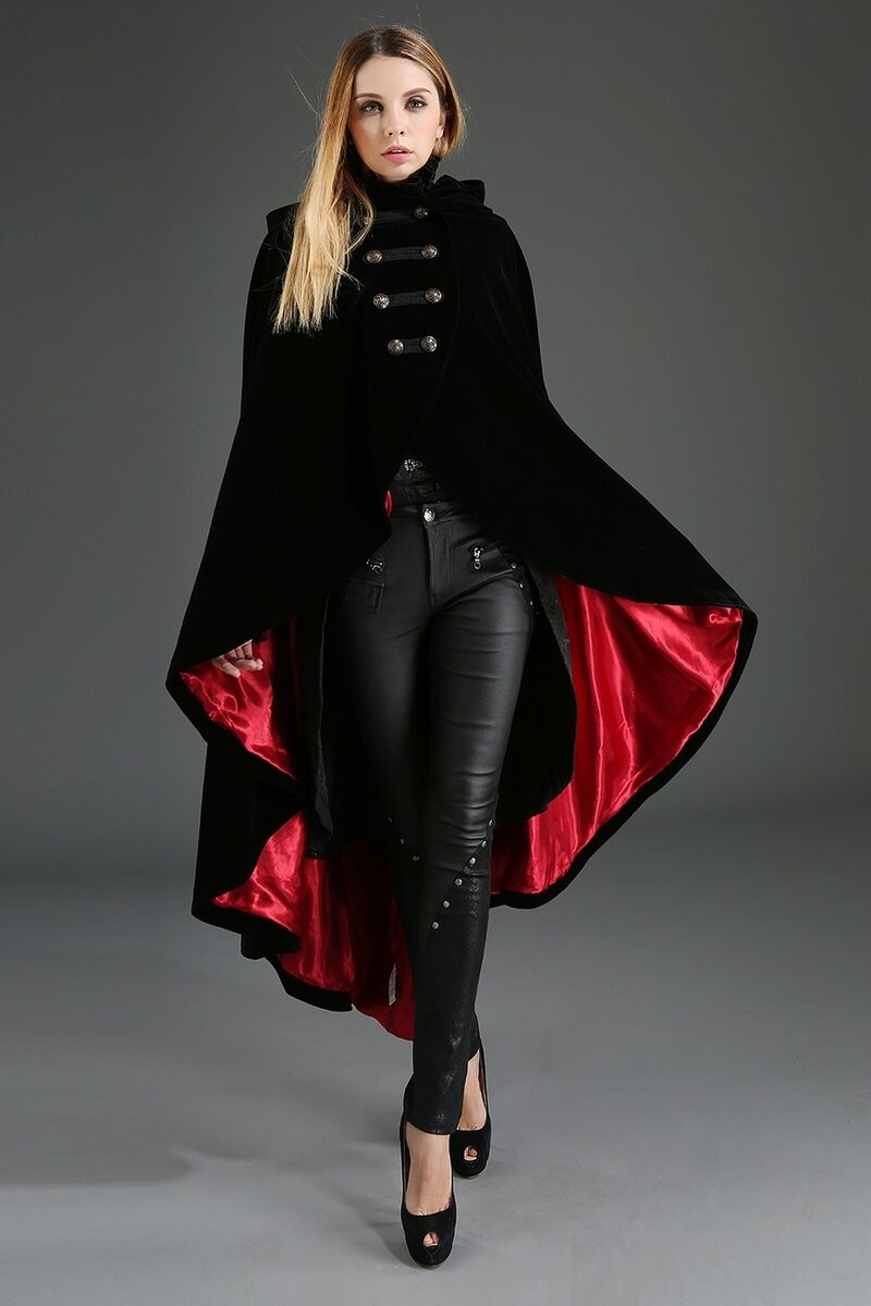 photo n°2 : Cape velours doublure rouge