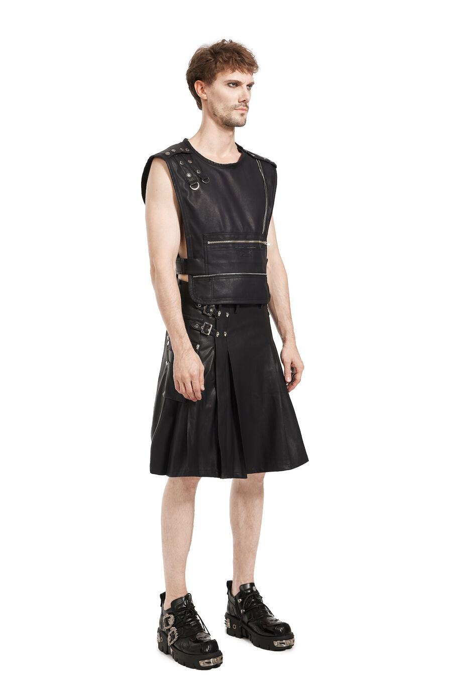 photo n°4 : gilet gothique pour homme en simili cuir