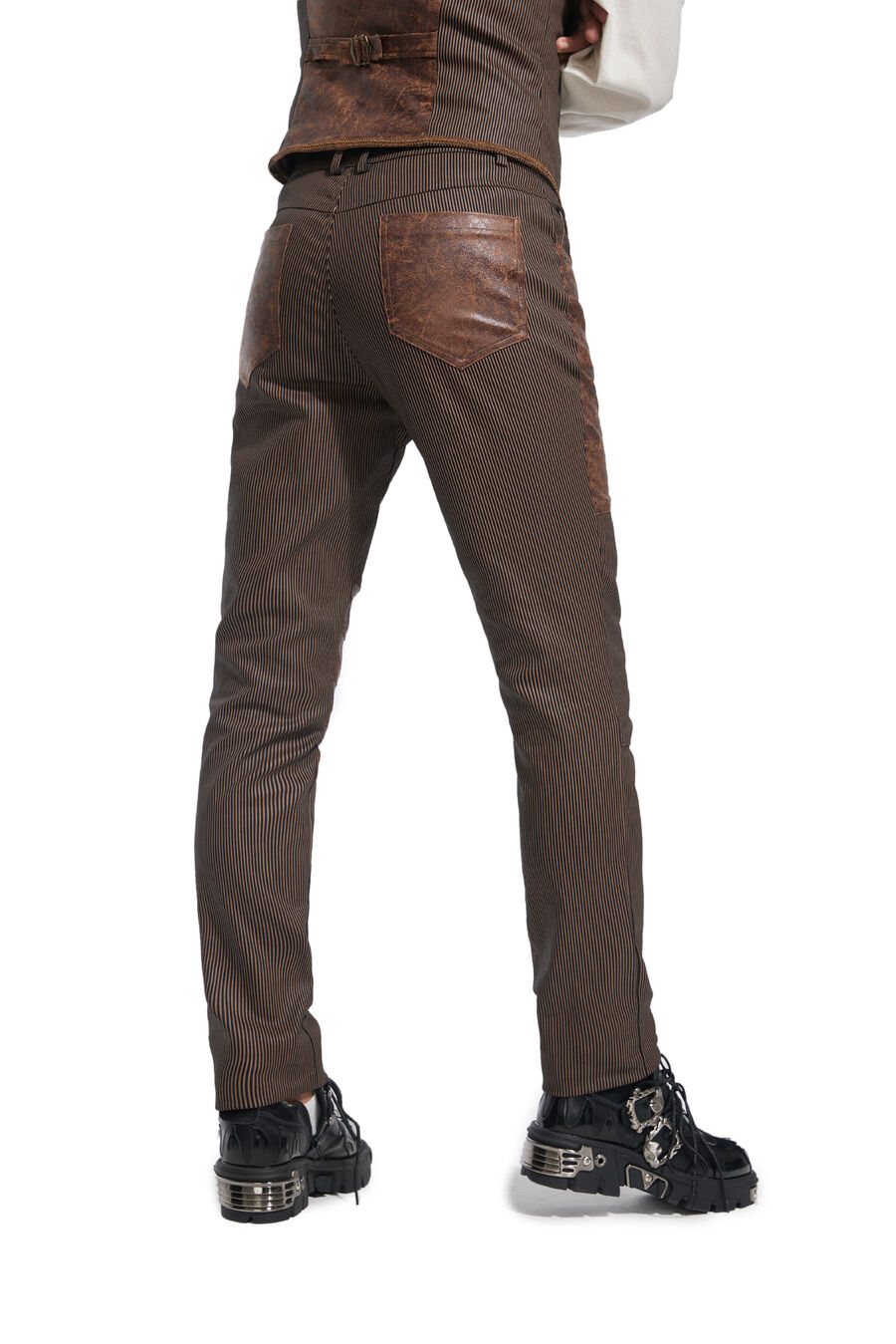 photo n°6 : Pantalon Homme a rayures pentagramme