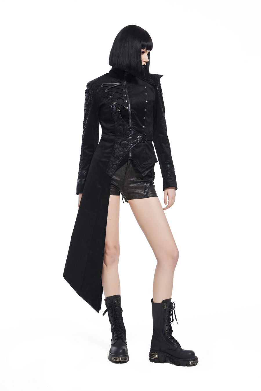 photo n°3 : Manteau long similicuir gothique