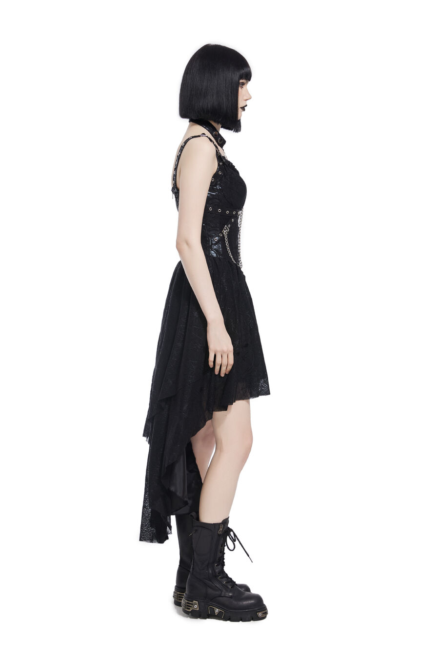 photo n°7 : robe noir gothique pentagramme