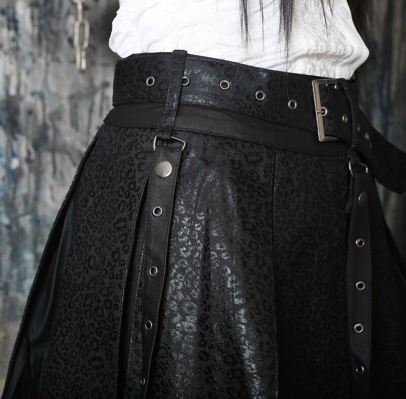 photo n°5 : Jupe courte noir plissé Punk