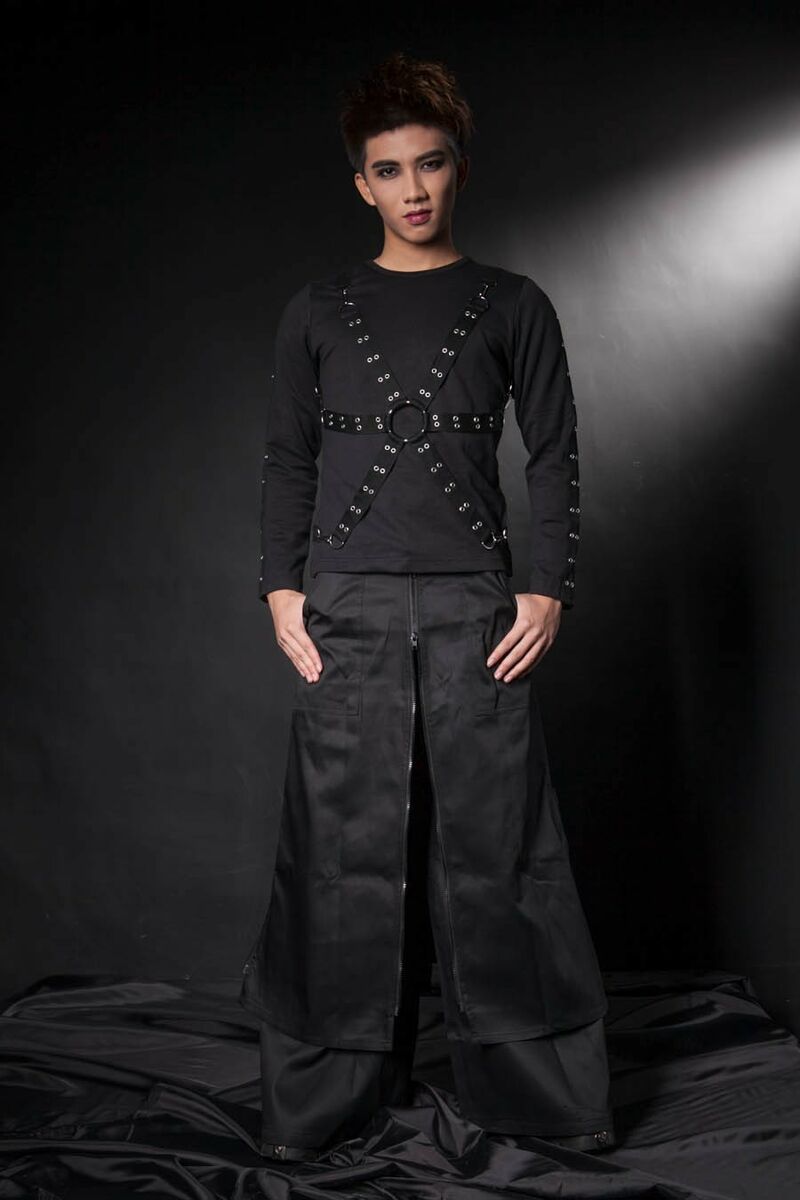 photo n°3 : pantalon Jupe Gothique Homme Punk Noir