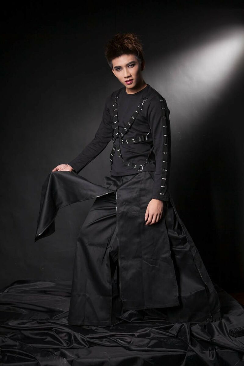 photo n°5 : pantalon Jupe Gothique Homme Punk Noir