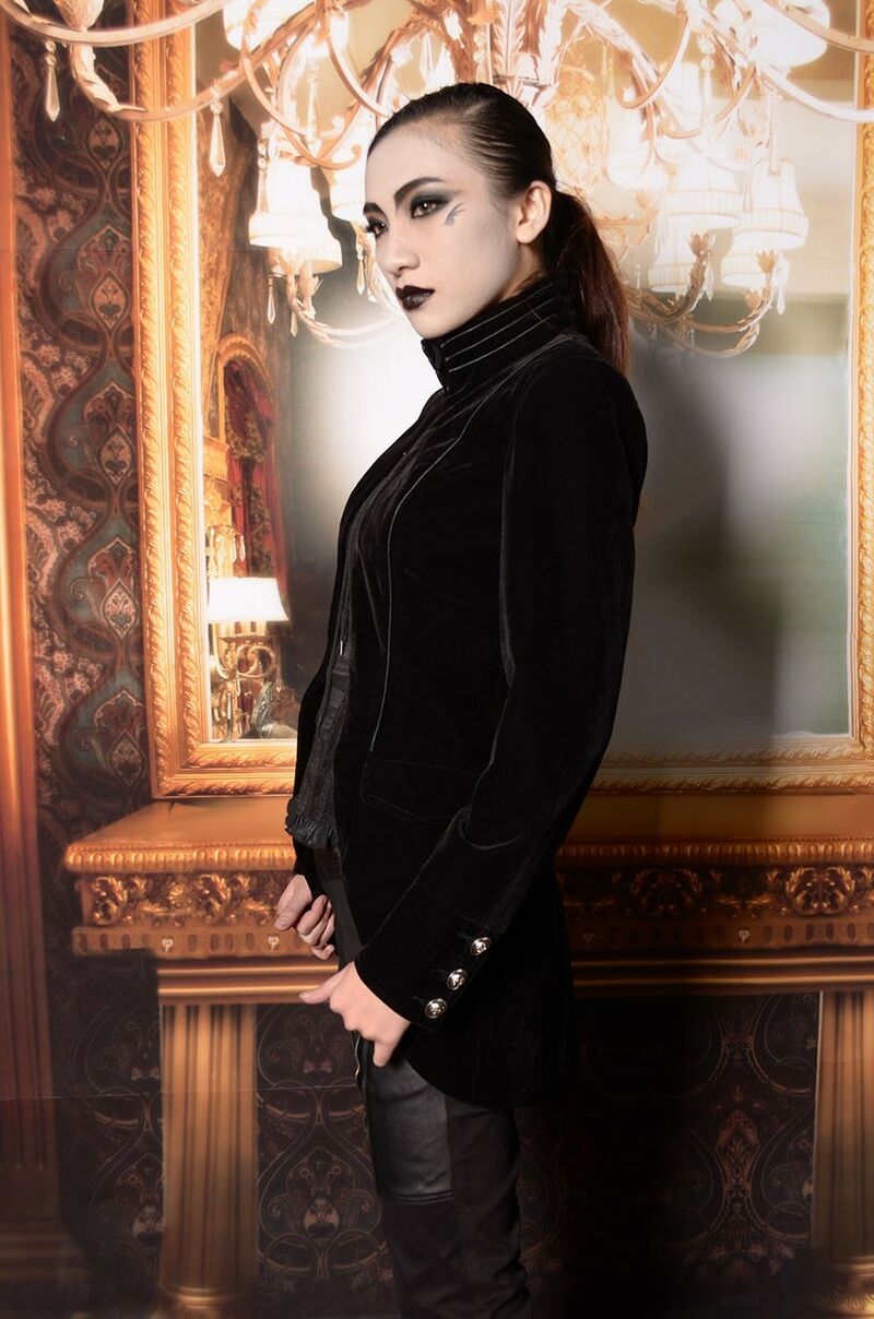 photo n°2 : Veste femme Gothique Aristocrate Victorien