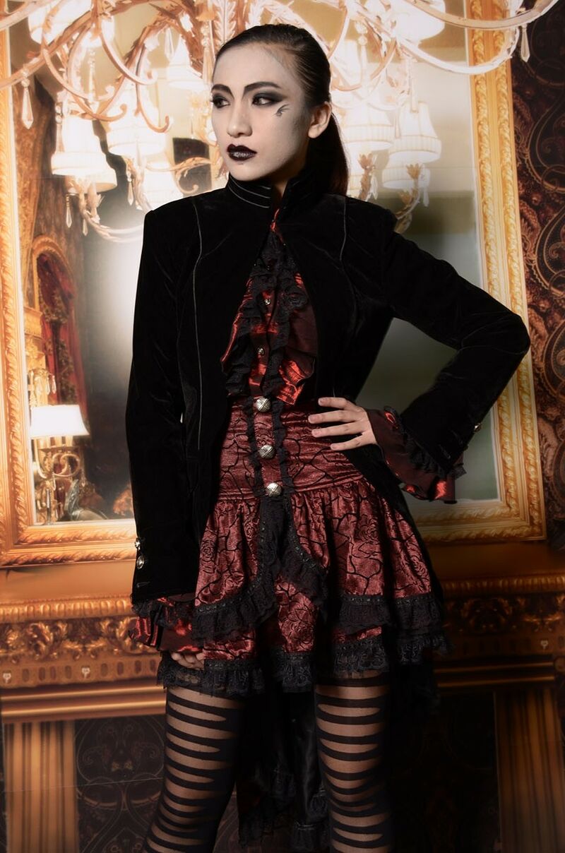 photo n°4 : Veste femme Gothique Aristocrate Victorien