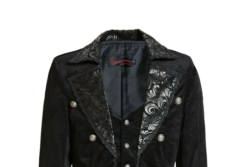 photo n°8 : Manteau long style gothique en velours noir