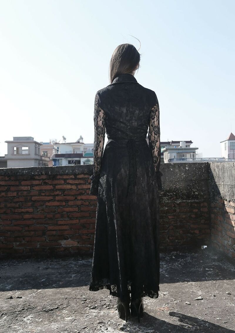 photo n°9 : Veste gothique romantique femme